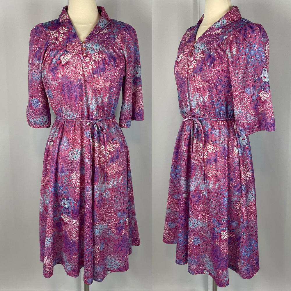Vintage Skater Dress Medium Purple Ditsy Floral A Line Garden Cottage Retro 70s - Picture 12 of 12